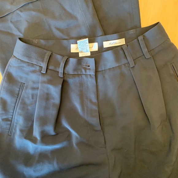 Eddie Bauer Women's Dress Trousers - Picture 2 of 3